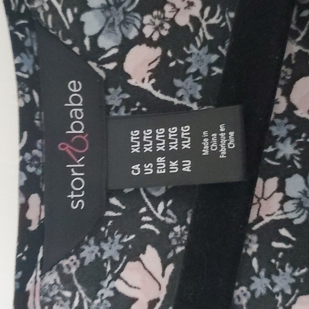 XL Maternity Tie Waist Top Floral - Picture 2 of 4